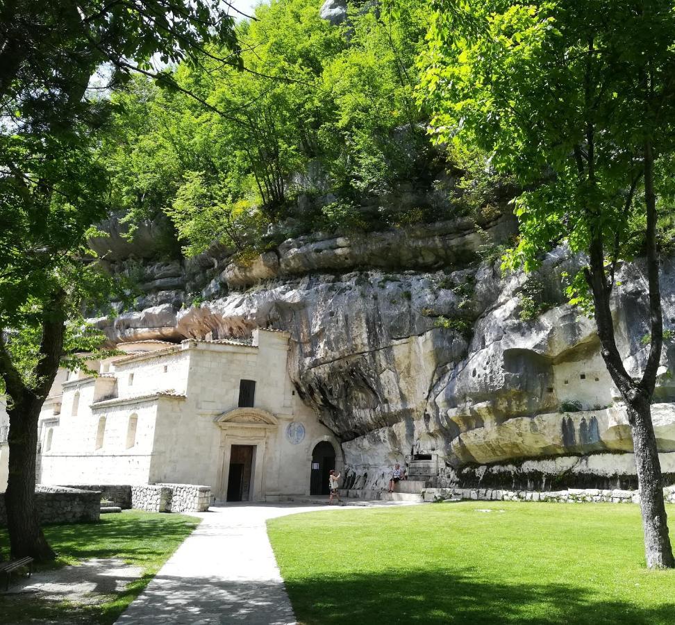 Hotel Panorama San Valentino in Abruzzo Citeriore Zewnętrze zdjęcie