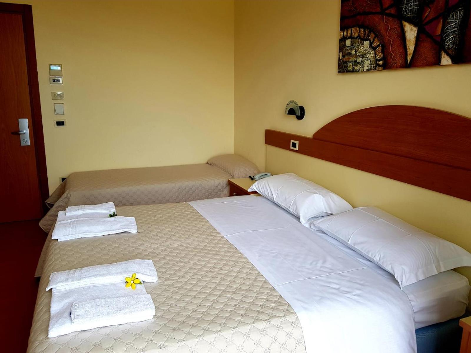 Hotel Panorama San Valentino in Abruzzo Citeriore Pokój zdjęcie